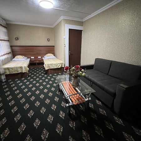 Status House Hotel Fergana Luaran gambar